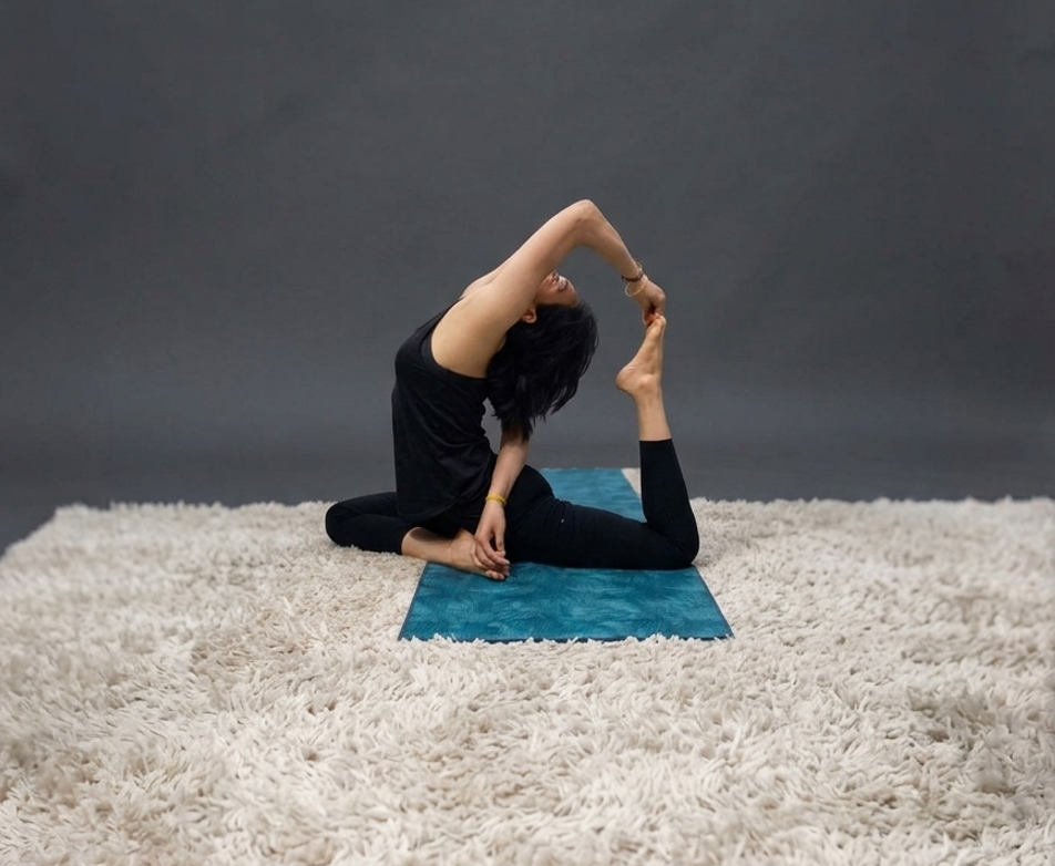 Intermediate Yoga class
